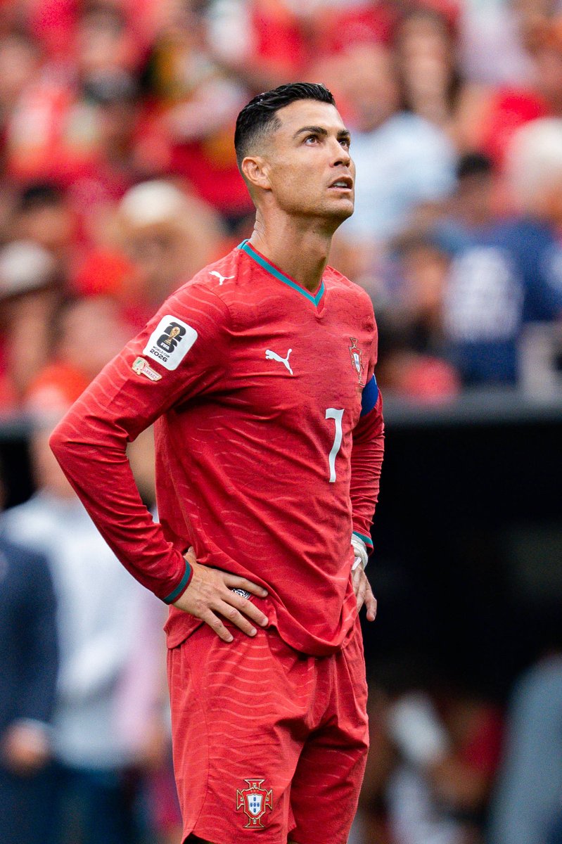 🇵🇹 Cristiano Ronaldo, Dünya Kupası kariyerinde en az 80 dakika oyunda kalıp topla en az buluştuğu maçı Demokratik Kongo Cumhuriyeti karşısın