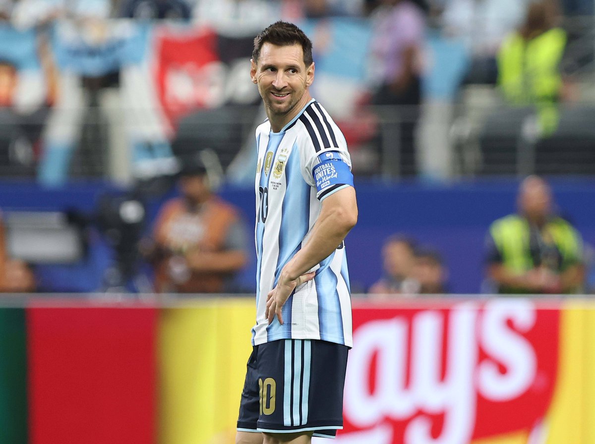 🐐 En iyi bildiği şeylerden birisi rekor kırmak... futbolsonhaber.com